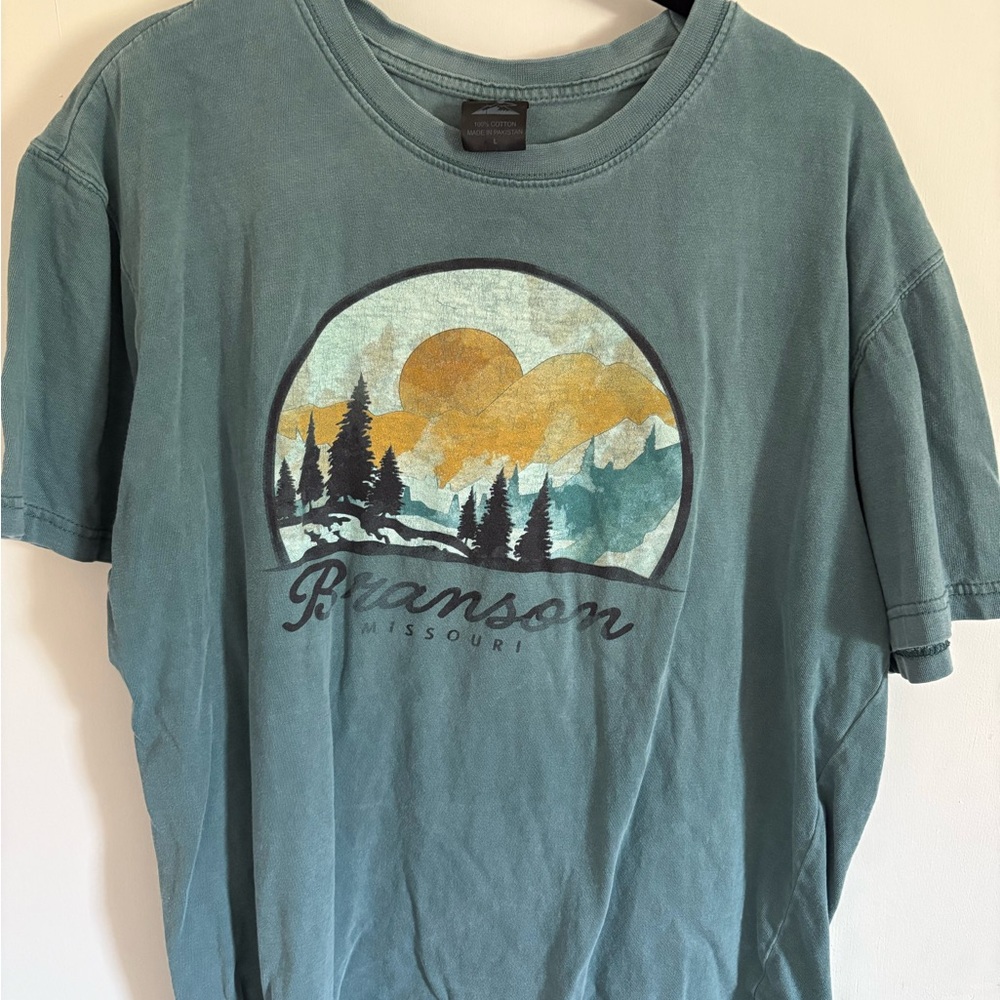 Branson Graphic Tee - Green